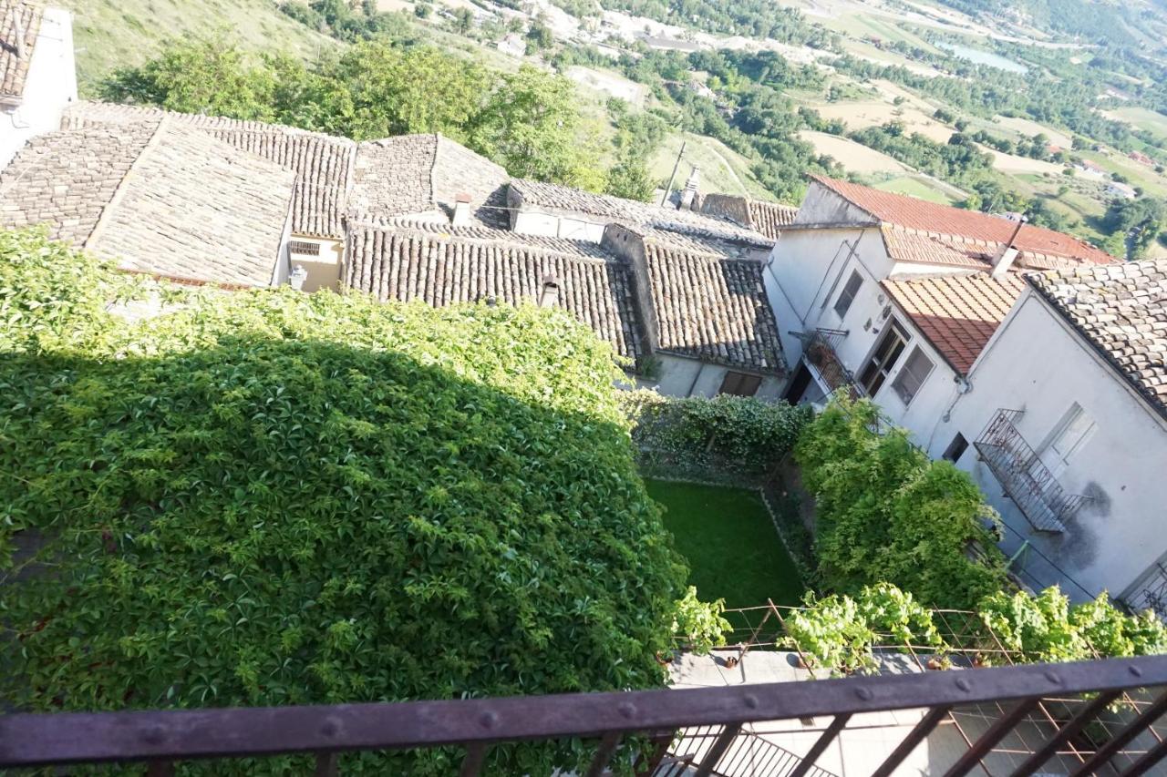 Rosciano  Palazzo De Fabritiis Bed & Breakfast エクステリア 写真