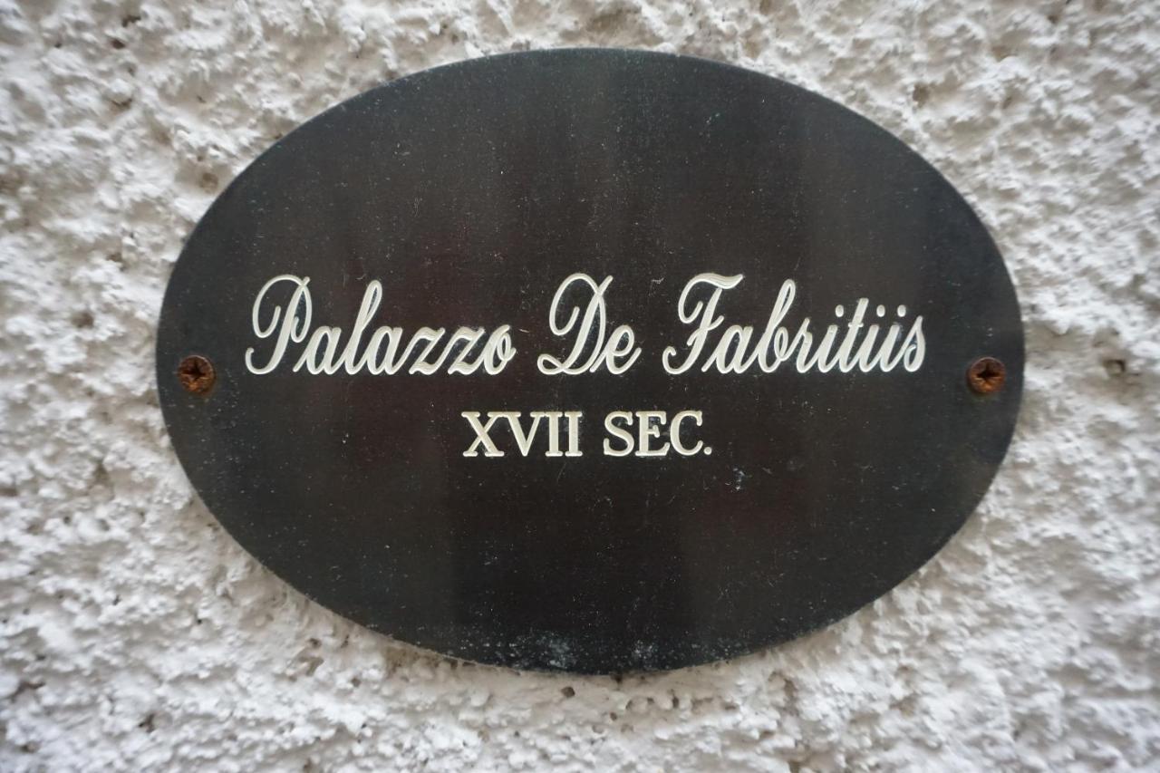 Rosciano  Palazzo De Fabritiis Bed & Breakfast エクステリア 写真