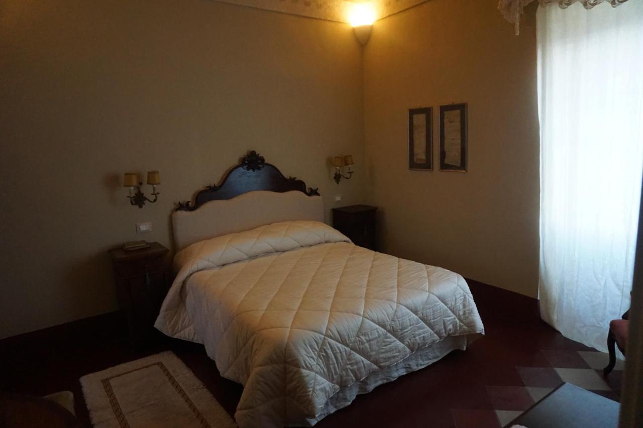 Rosciano  Palazzo De Fabritiis Bed & Breakfast エクステリア 写真