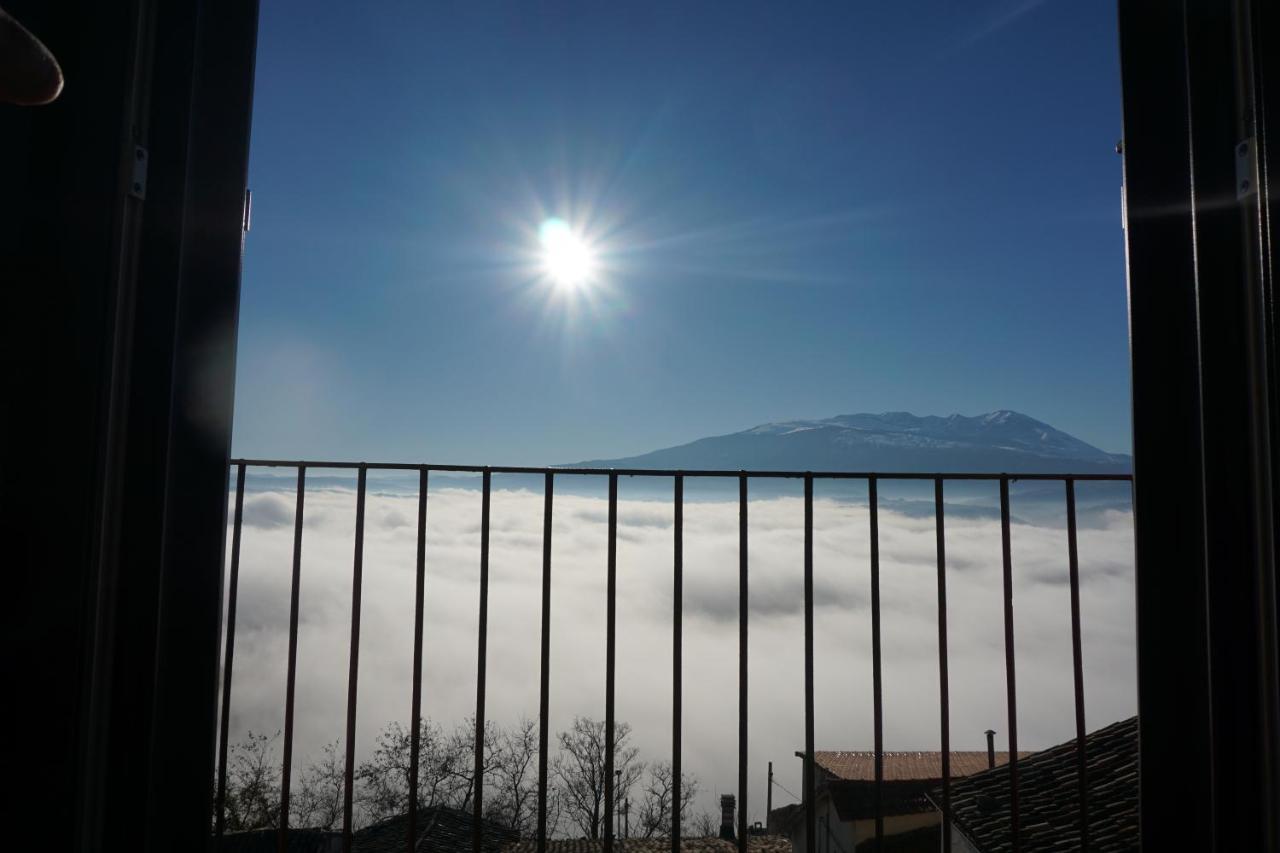 Rosciano  Palazzo De Fabritiis Bed & Breakfast エクステリア 写真