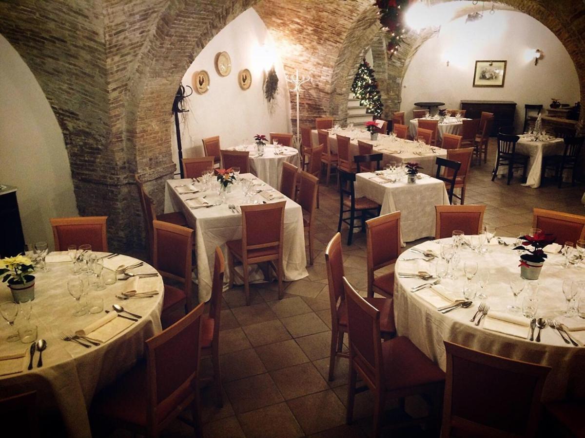 Rosciano  Palazzo De Fabritiis Bed & Breakfast エクステリア 写真